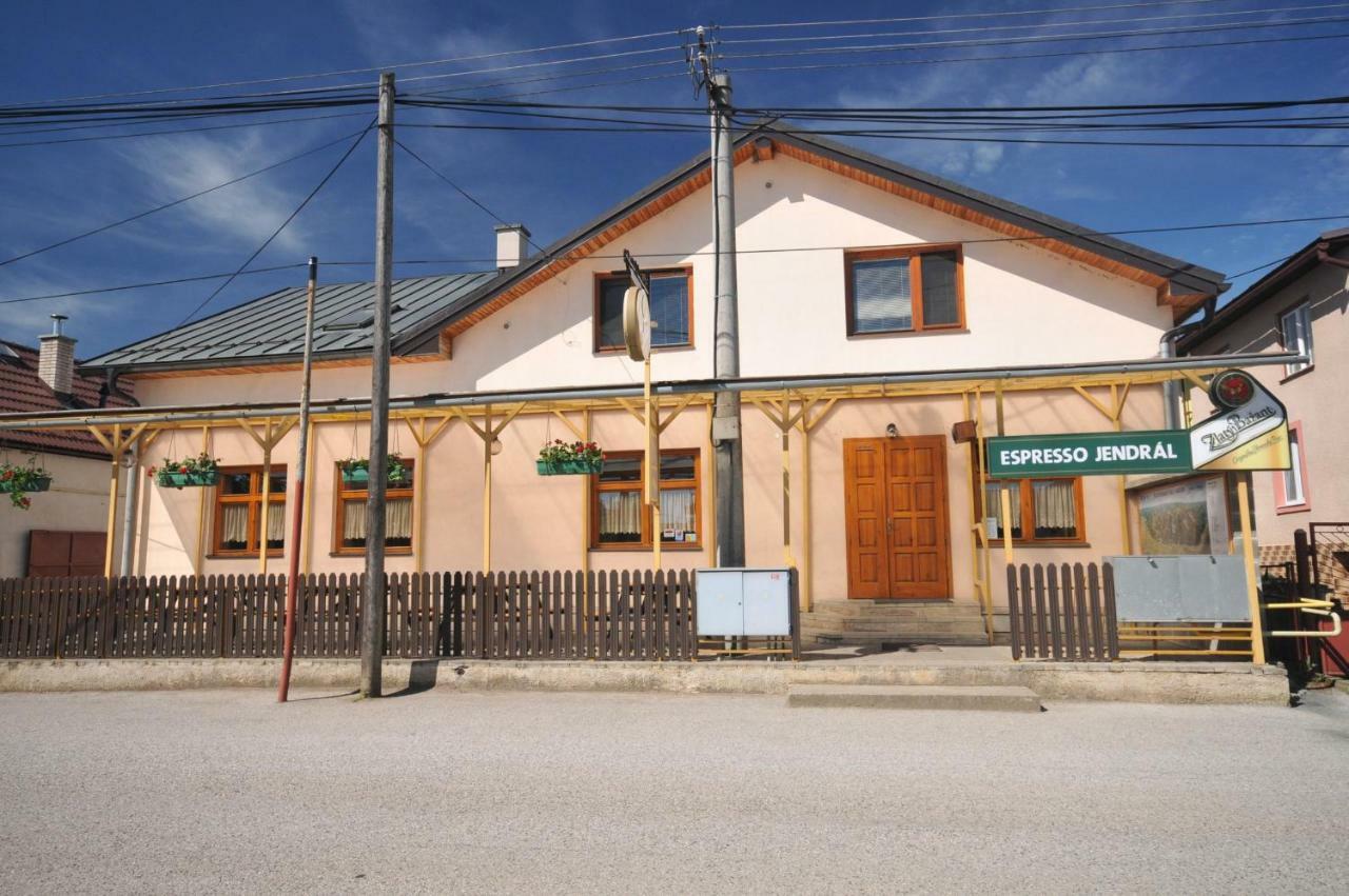 Penzion Jendral Hrabušice Buitenkant foto